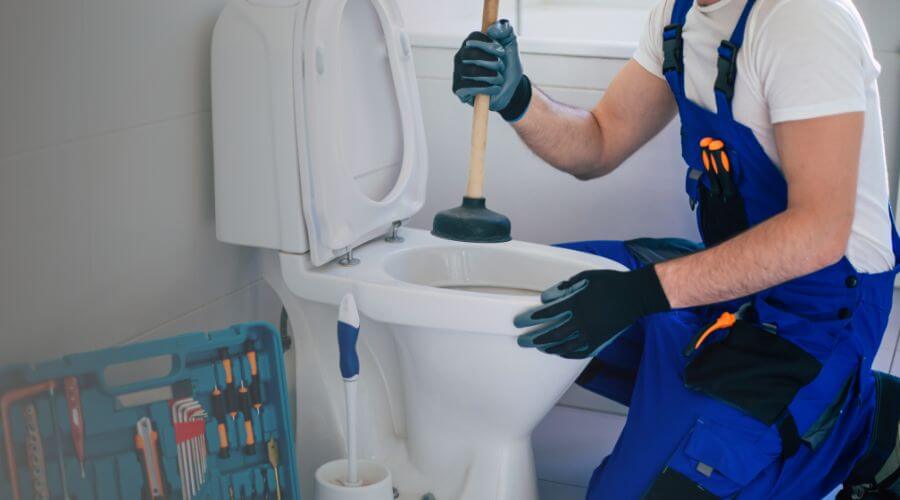 Local expert plumbing services in Camanche, IA